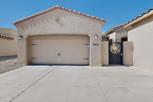 4473 Ojo Caliente Circle, Las Cruces, NM 88011