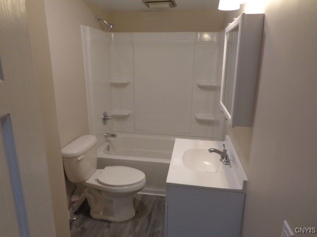 3995 Douglas Heights Drive, Lenox, NY 13032