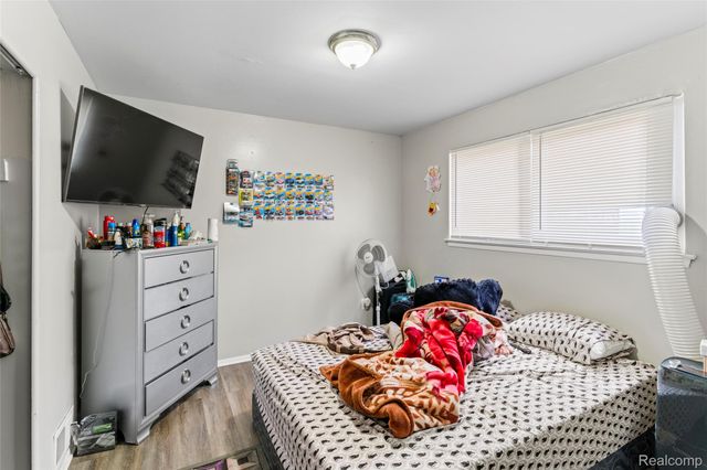 1444 S Liddesdale Street, Detroit, MI 48217