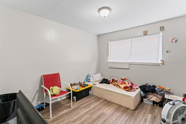 1444 S Liddesdale Street, Detroit, MI 48217