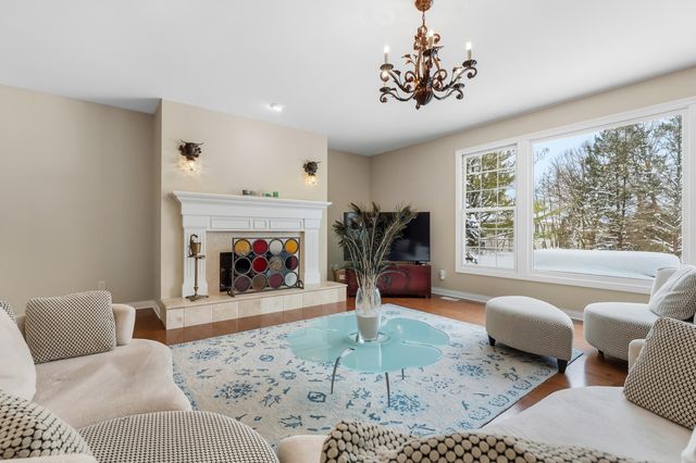 8272 Bainbridge Drive, Texas Twp, MI 49071