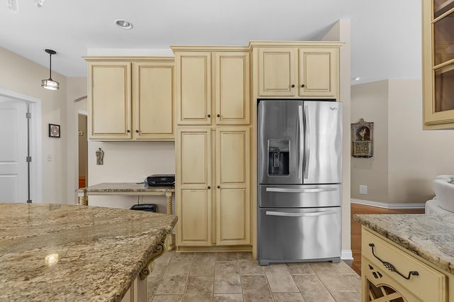 8272 Bainbridge Drive, Texas Twp, MI 49071