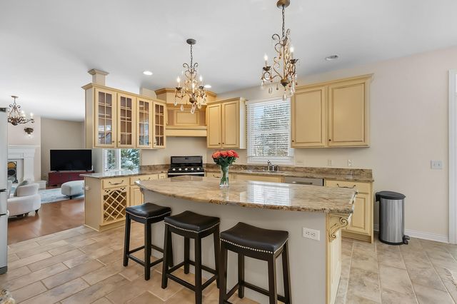 8272 Bainbridge Drive, Texas Twp, MI 49071