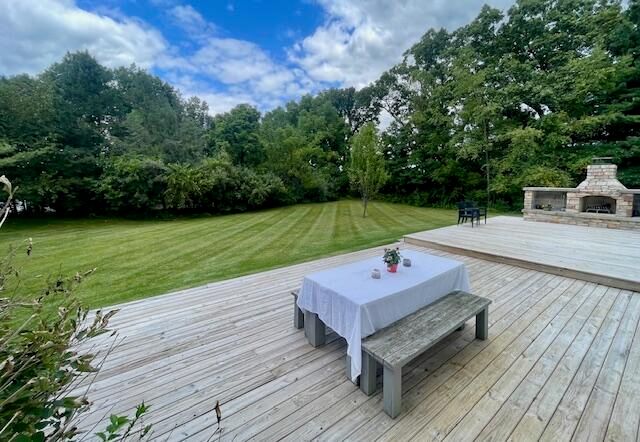 8272 Bainbridge Drive, Texas Twp, MI 49071