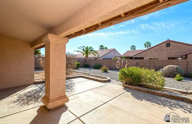 8061 E Topeka Pl, Yuma, AZ 85365