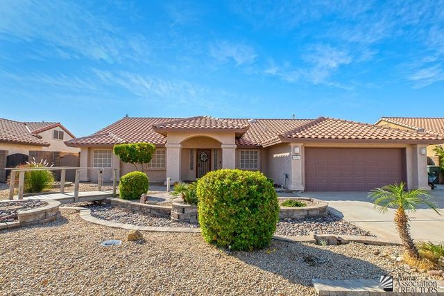 8061 E Topeka Pl, Yuma, AZ 85365