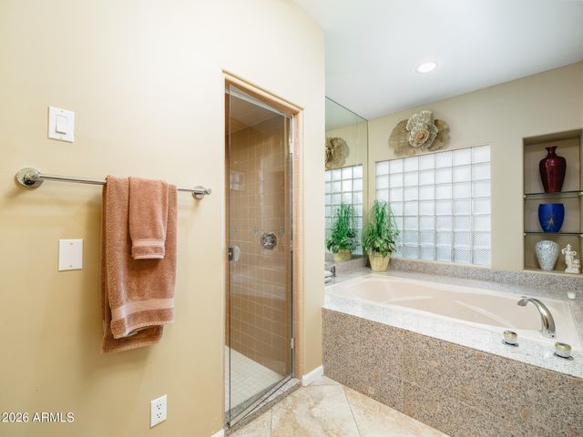2329 E HATCHER Road, Phoenix, AZ 85028