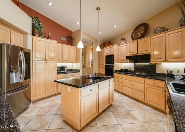 2329 E HATCHER Road, Phoenix, AZ 85028