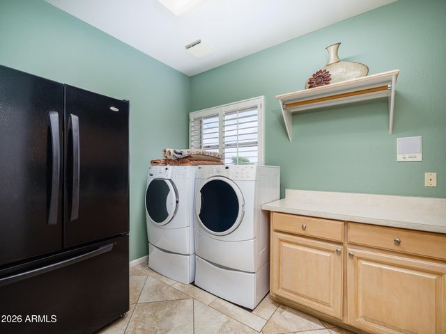 2329 E HATCHER Road, Phoenix, AZ 85028