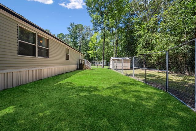 1140 Meridian, Livingston, TX 77351