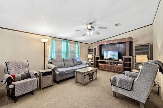 1140 Meridian, Livingston, TX 77351