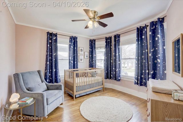 502 E LEWISTON Avenue, Ferndale, MI 48220