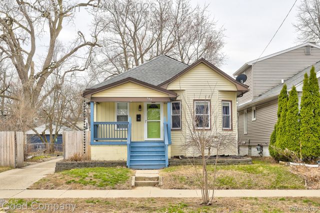 502 E LEWISTON Avenue, Ferndale, MI 48220