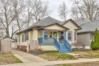 502 E LEWISTON Avenue, Ferndale, MI 48220