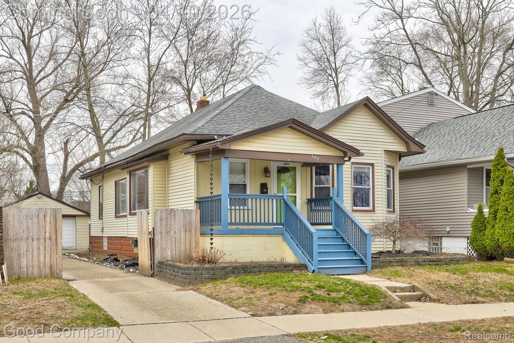 502 E LEWISTON Avenue, Ferndale, MI 48220