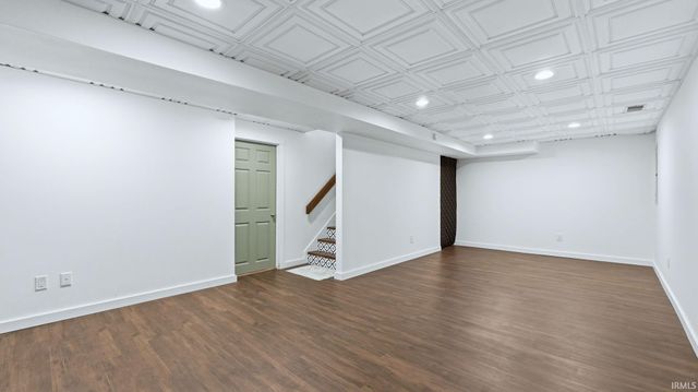 1527 Channel Court, Fort Wayne, IN 46825