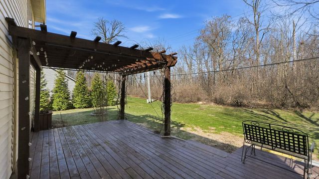 1527 Channel Court, Fort Wayne, IN 46825