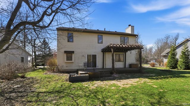 1527 Channel Court, Fort Wayne, IN 46825