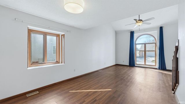 1527 Channel Court, Fort Wayne, IN 46825