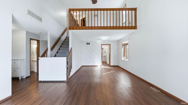 1527 Channel Court, Fort Wayne, IN 46825