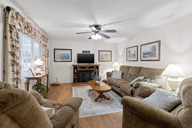 9842 Walnut Street, Soddy Daisy, TN 37379