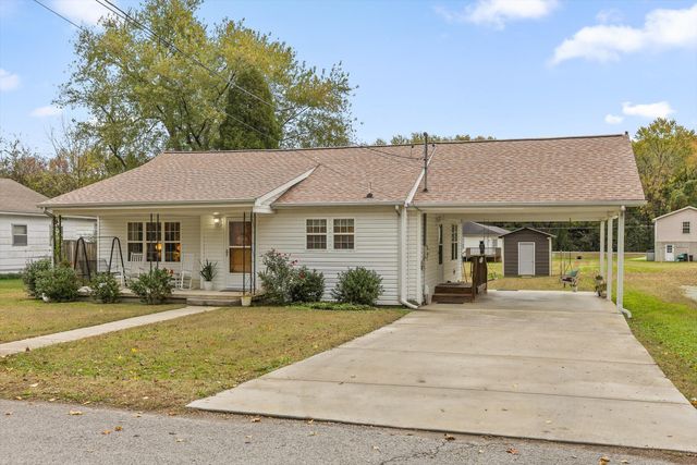 9842 Walnut Street, Soddy Daisy, TN 37379