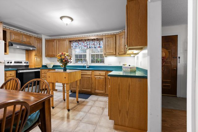 9842 Walnut Street, Soddy Daisy, TN 37379