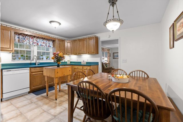 9842 Walnut Street, Soddy Daisy, TN 37379