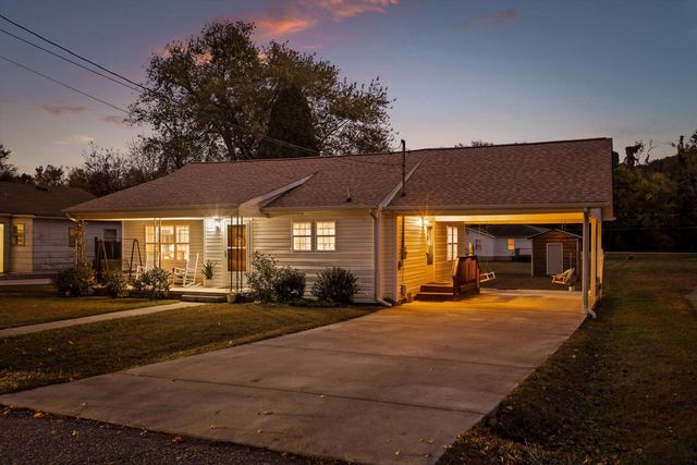 9842 Walnut Street, Soddy Daisy, TN 37379