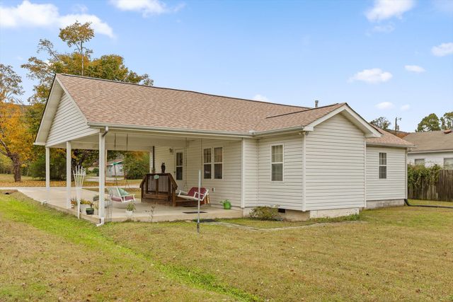 9842 Walnut Street, Soddy Daisy, TN 37379