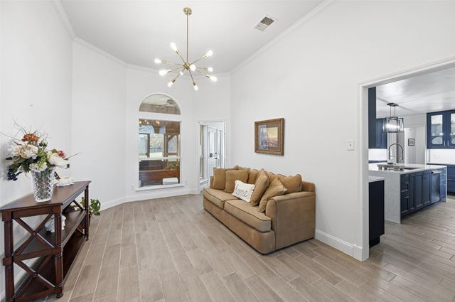 2240 Cottonwood Court, Midlothian, TX 76065