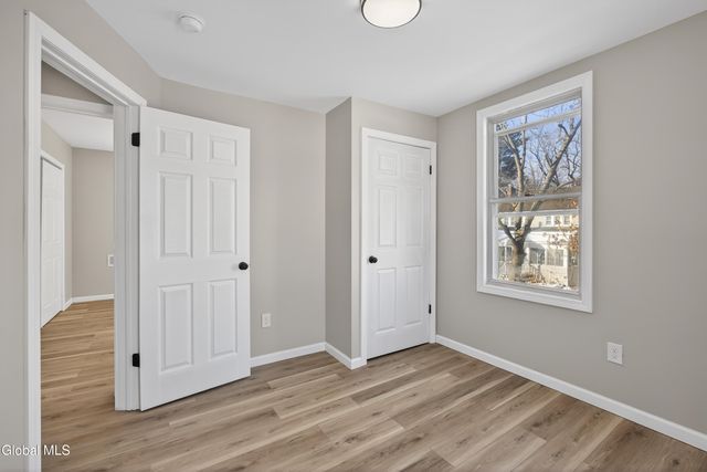 209 Elmer Avenue, Schenectady, NY 12308