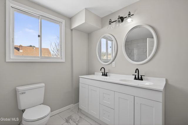 209 Elmer Avenue, Schenectady, NY 12308