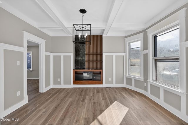 209 Elmer Avenue, Schenectady, NY 12308