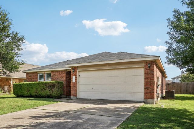 202 Waterlily WAY, Hutto, TX 78634