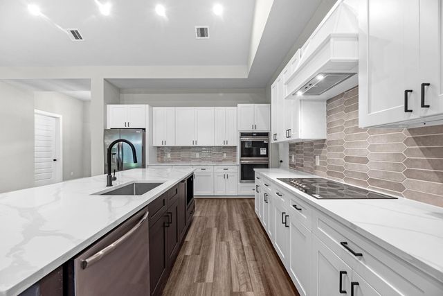 1503 Northern Dr, Dayton, TX 77535