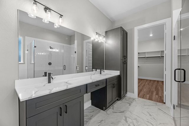 1503 Northern Dr, Dayton, TX 77535