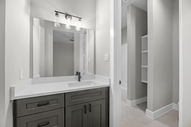 1503 Northern Dr, Dayton, TX 77535