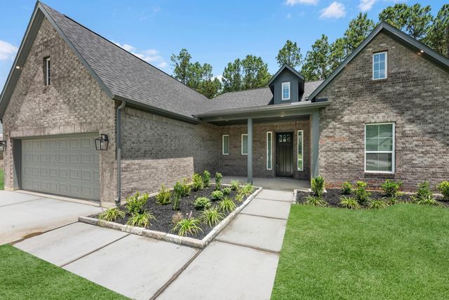 1503 Northern Dr, Dayton, TX 77535