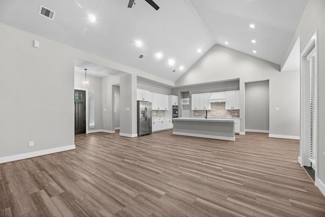 1503 Northern Dr, Dayton, TX 77535
