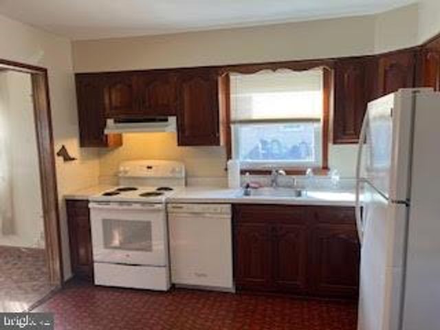 416 MAGNOLIA RD, Mount Laurel, NJ 08054