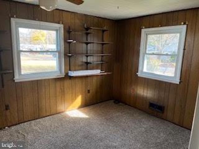 416 MAGNOLIA RD, Mount Laurel, NJ 08054