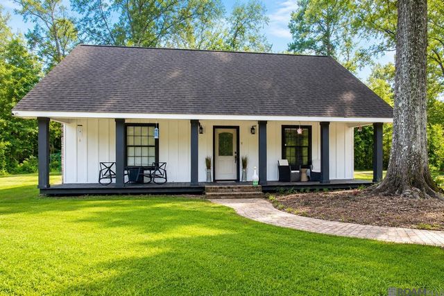 13680 Hartman Ln, Walker, LA 70785