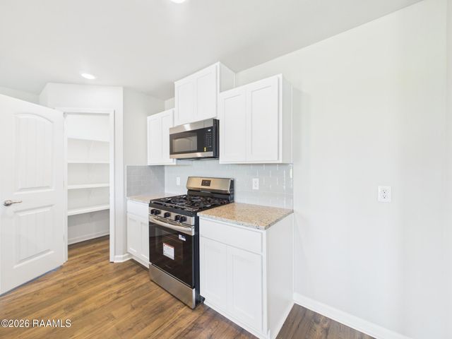154 Grazin Court, Duson, LA 70529