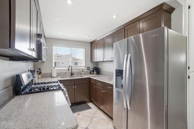 1157 Acadia Place, Ventura, CA 93003