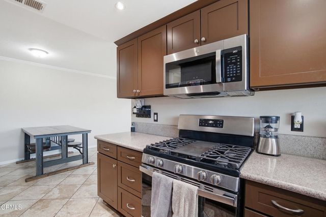 1157 Acadia Place, Ventura, CA 93003