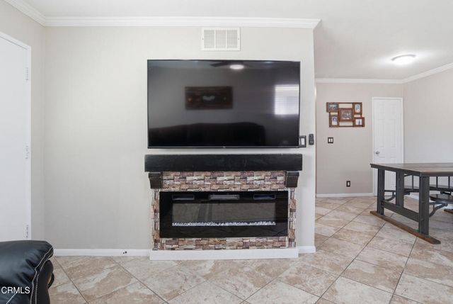 1157 Acadia Place, Ventura, CA 93003