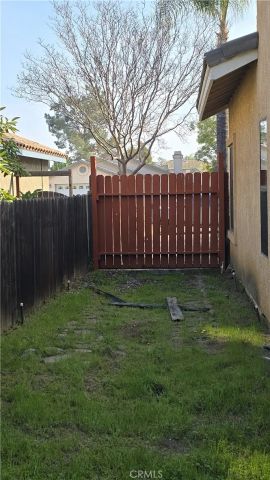 10387 Crossing Green Circle, Moreno Valley, CA 92557