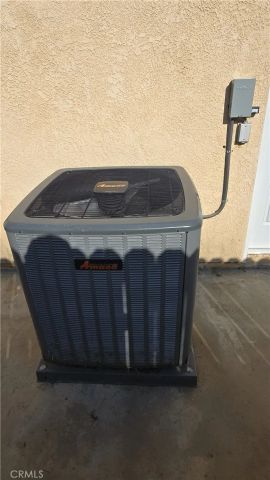 10387 Crossing Green Circle, Moreno Valley, CA 92557