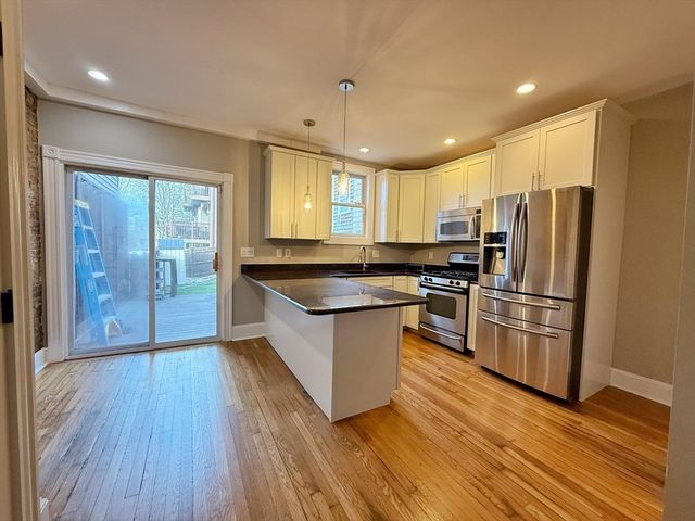 32 Covington SF, Boston, MA 02127